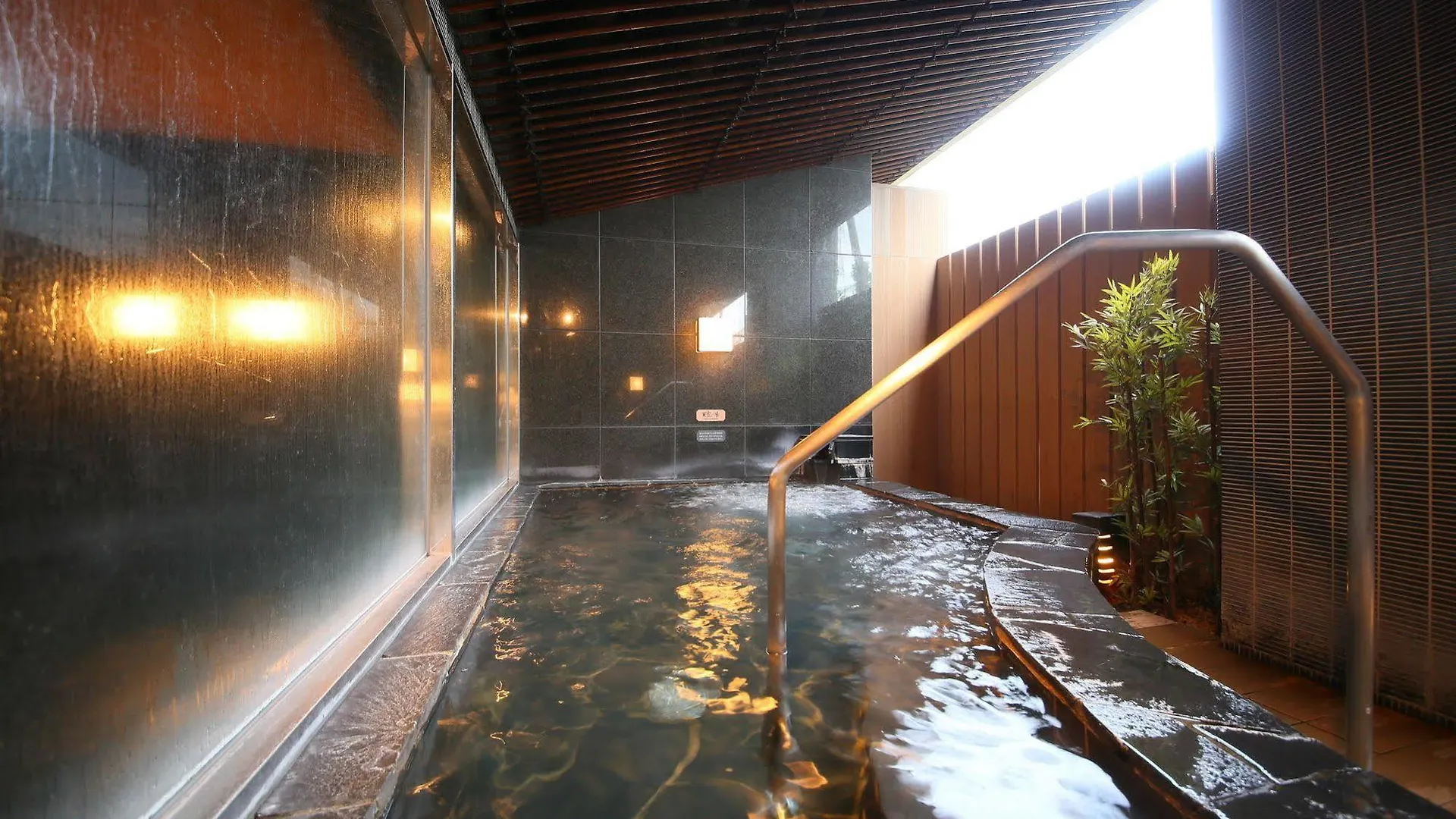 Apa Hotel & Resort Tokyo Bay Shiomi