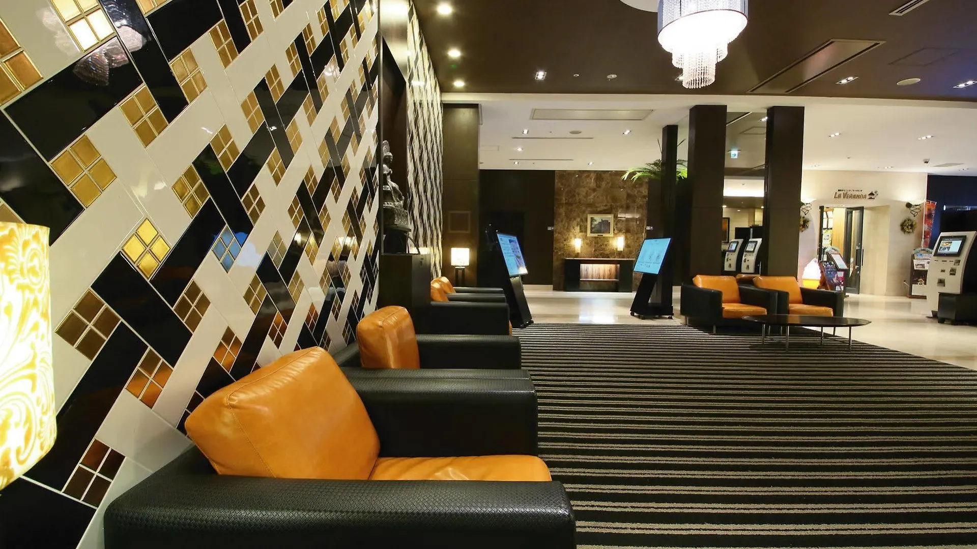 Apa Hotel & Resort Tokyo Bay Shiomi 3*,