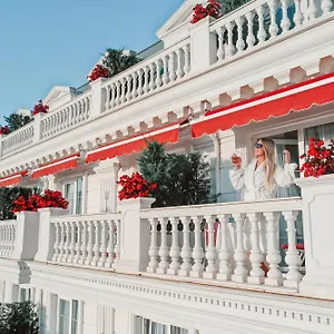 https://hotel-flower-spa.albaniahotels.org